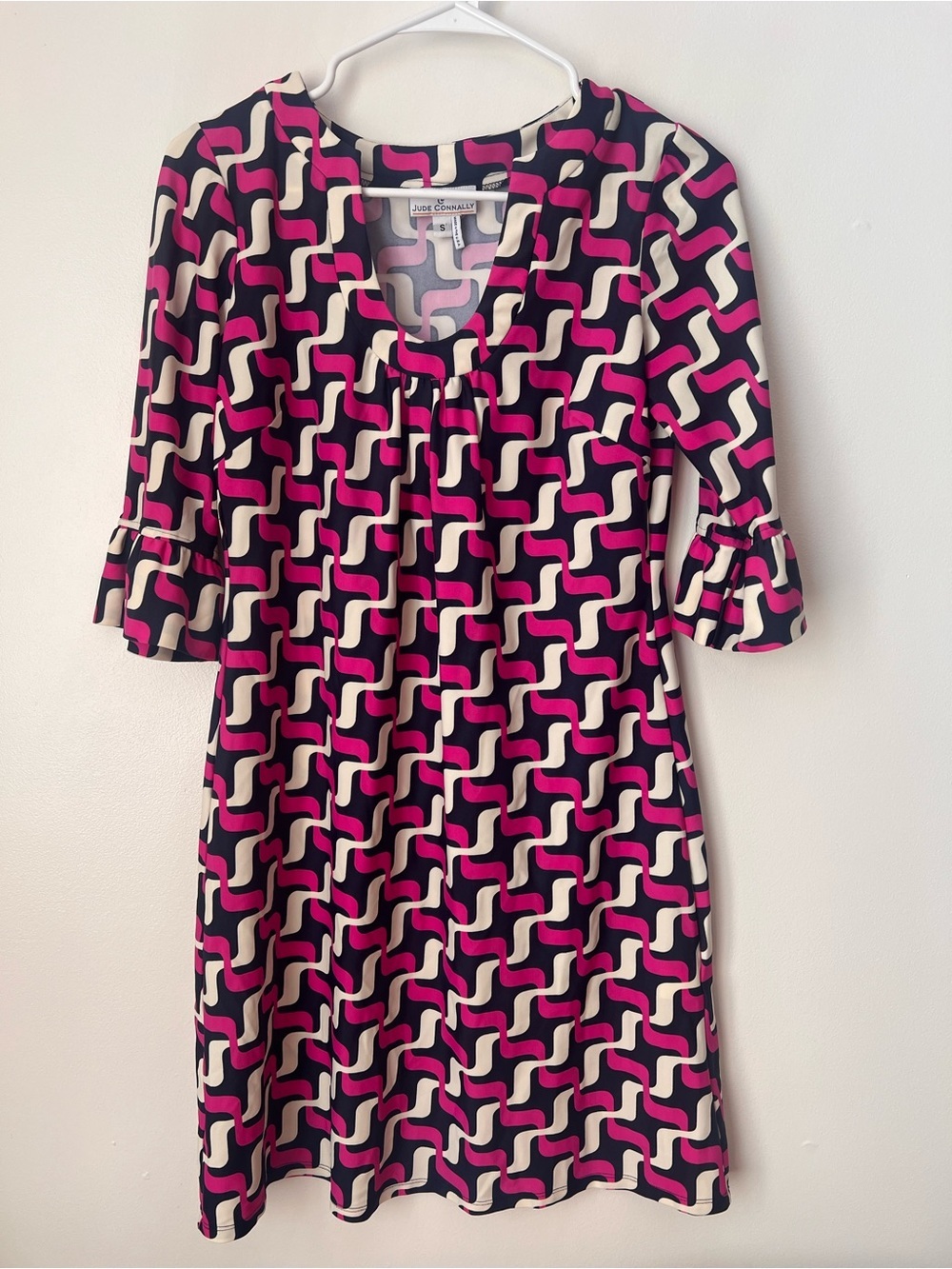 Jude Connally Geometric Print Pink Navy Stretch Knee Length Dress SZ Small
